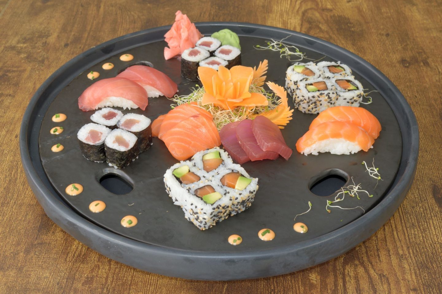 Plateau MAKI LOVER - 24 pièces | Hop Sushi